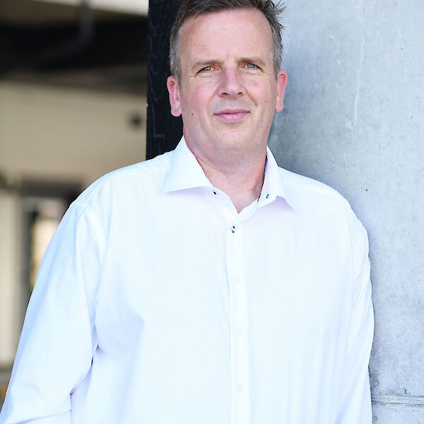 Tim Stapenhurst