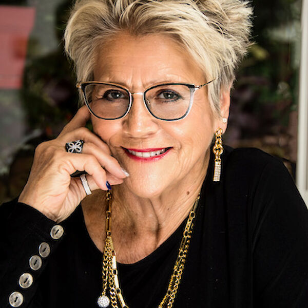 Shelley Leonhardt