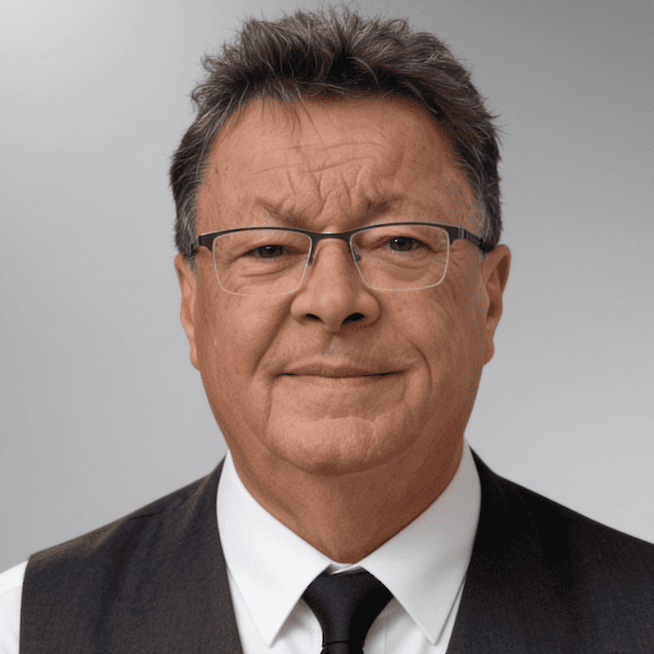 Ken Izatt